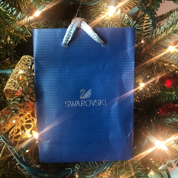 Swarovski Necklace with Pendant - Picture 3 of 4